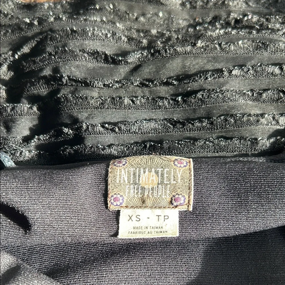 Free People sparkly black top sz:xs